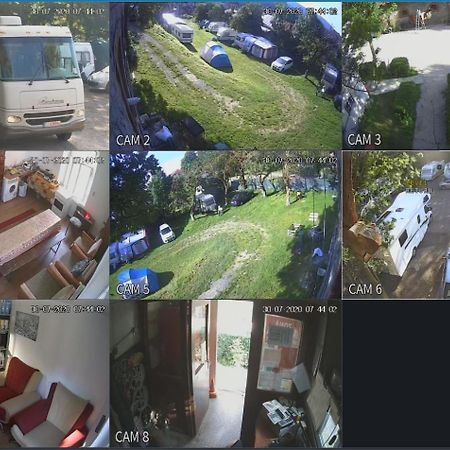 Camping Aviator Busteni, Camere Extérieur photo